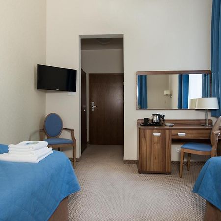 Edward Aparthotel Jelenia Gora Exterior photo